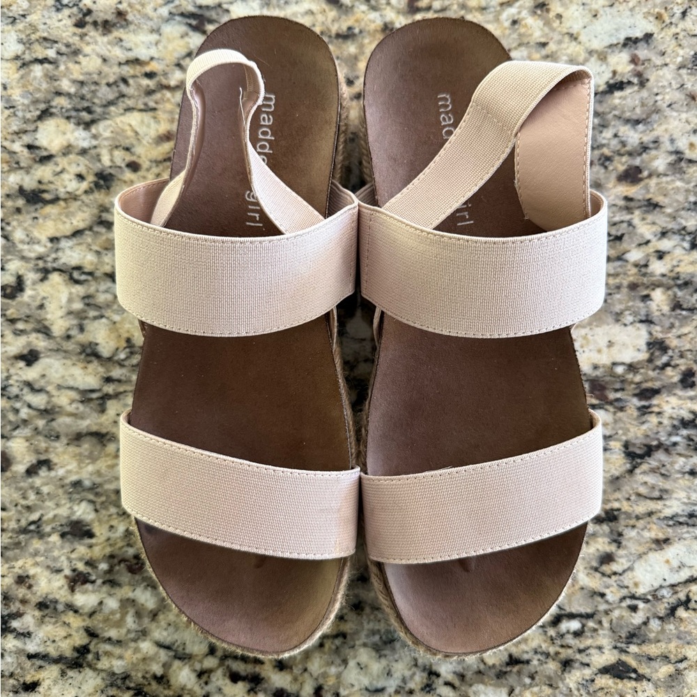Madden Girl Women's Cream Sandals